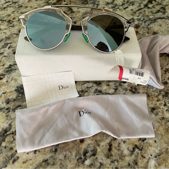 DIOR aviator barely worn silver color - Picture 1 of 5